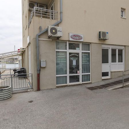 Apartment Antonela أوميس المظهر الخارجي الصورة